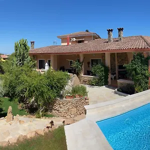Casa Mariluka Bed & Breakfast Capoterra